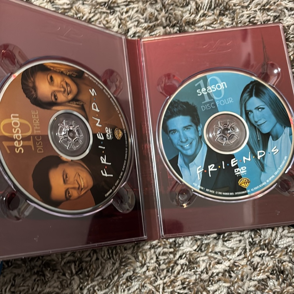Friends seasons 1-6, 8-10 DVD’s EUC - Picture 10 of 17
